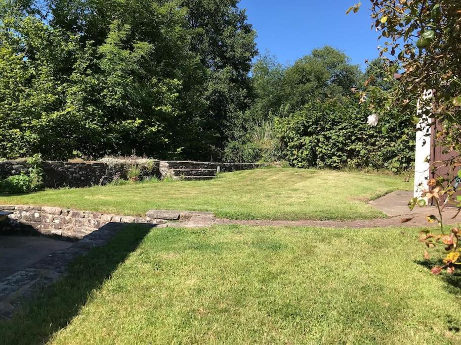 Cobblers Cottage In Brecon Beacons المظهر الخارجي الصورة
